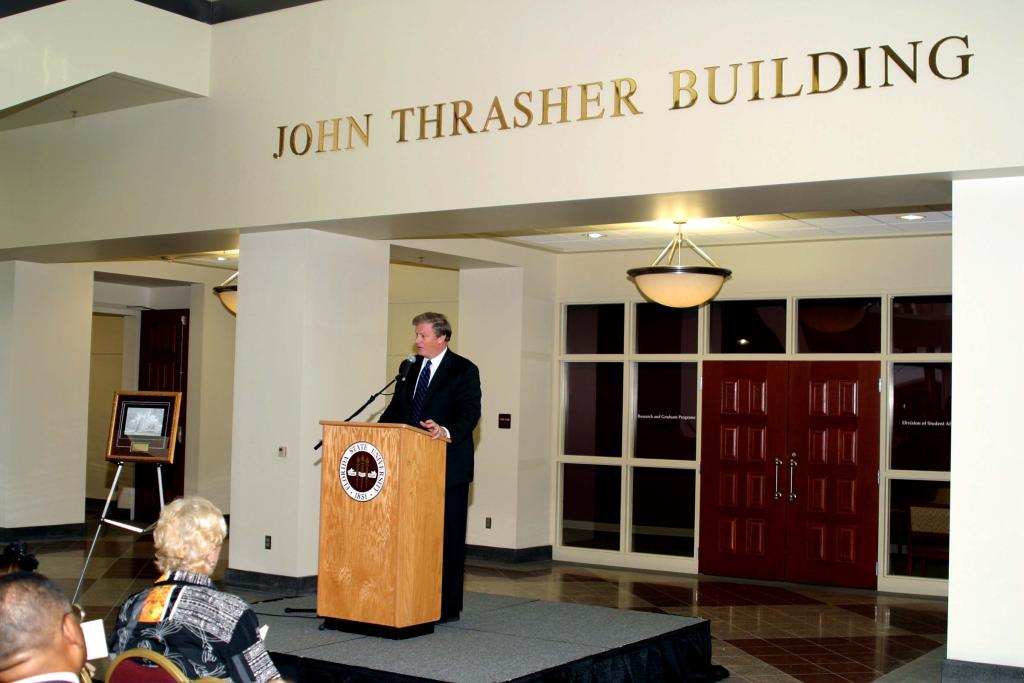 John Thrasher, then chair of the FSU Board of Trustees, speaks during a dedication ceremony for FSU's $60-million medical school complex in January 2005. The building was named in Thasher's honor, to recognize his key support of the legislation that established the College of Medicine.