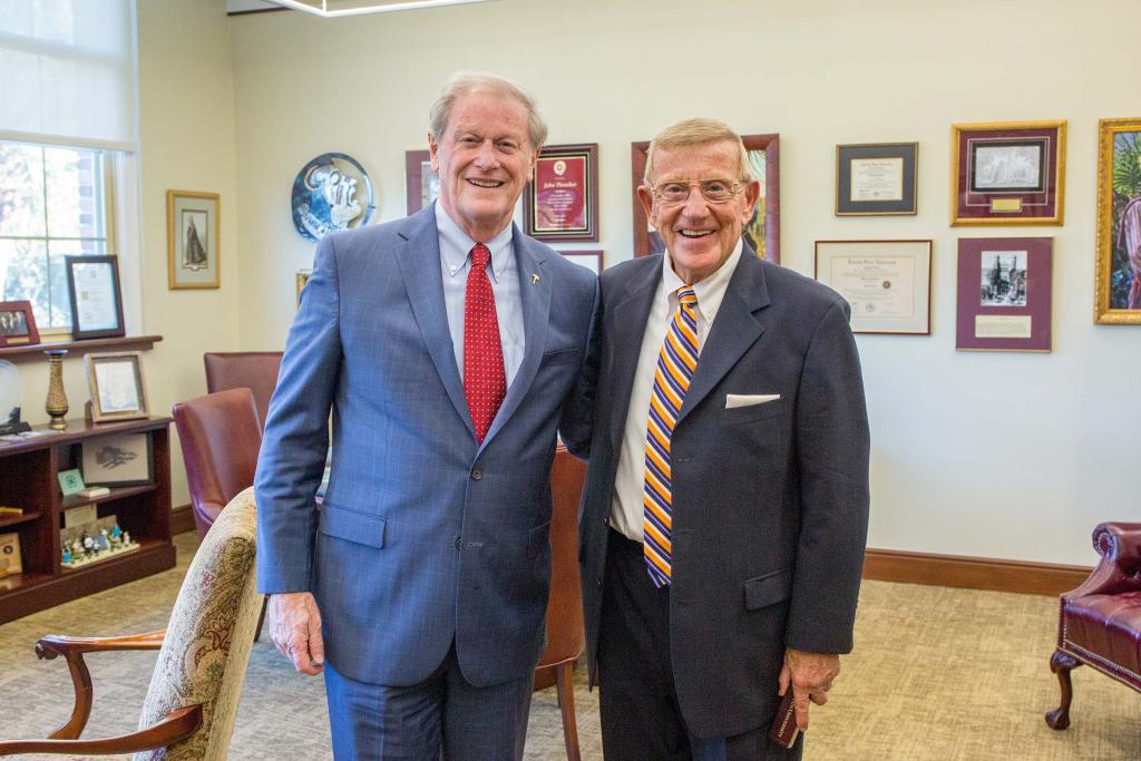 Hall of Fame college football coach Lou Holtz visits President Thrasher in his office at the Westcott Building in December 2017.